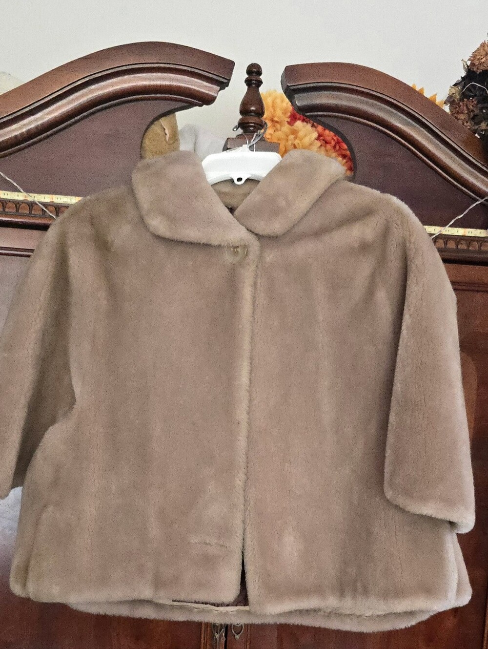 Vintage 50s 60s Borgana Faux Fur Cropped Swing Jacket Dolman Batwing Sleeve